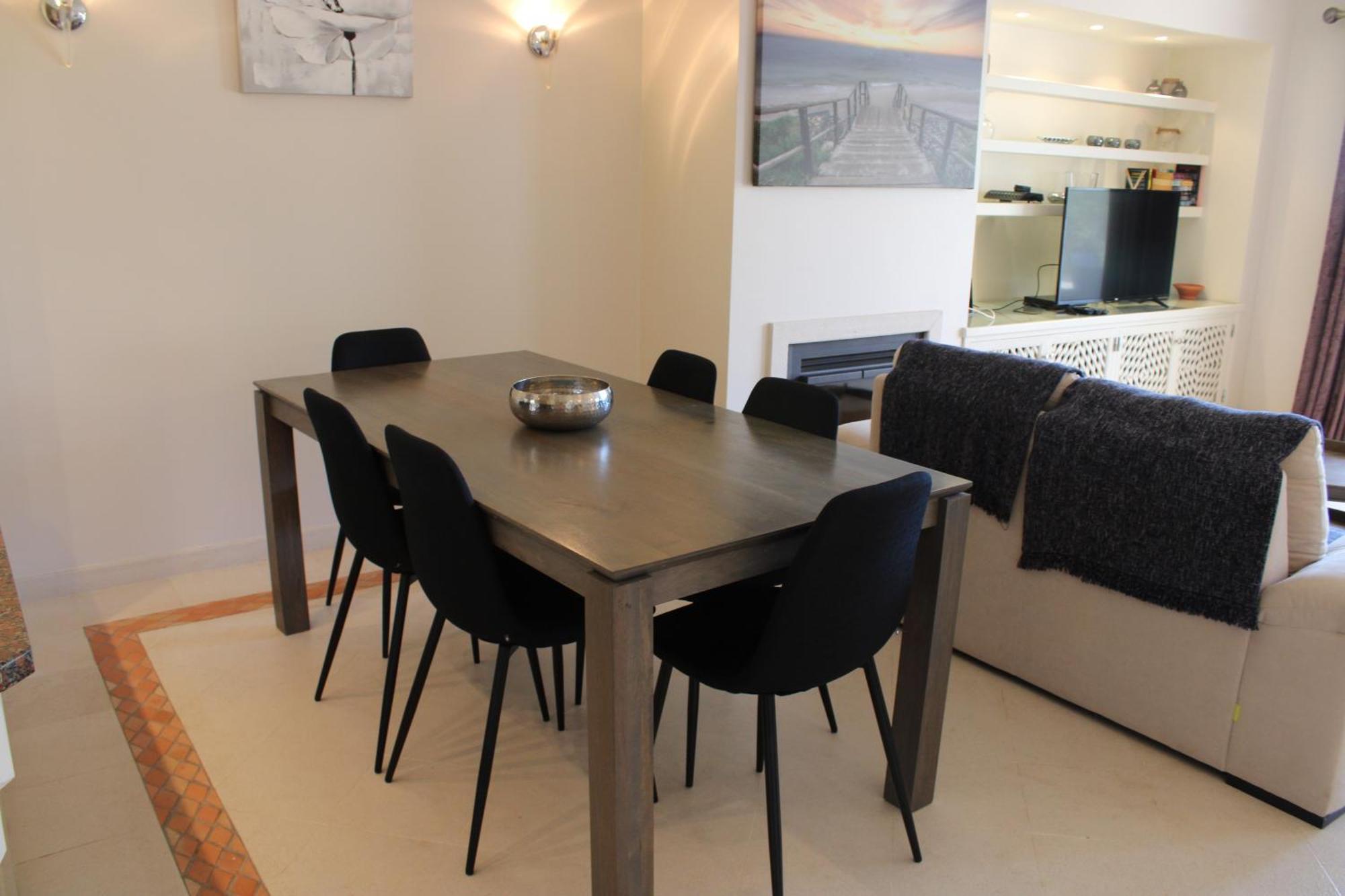 Luxury 2 Bedroom Apartment With Private Garden Almancil Exterior foto