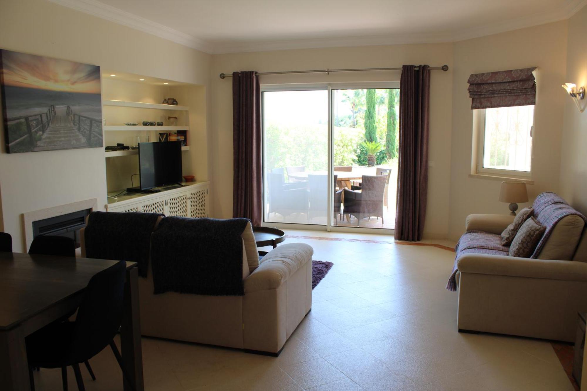 Luxury 2 Bedroom Apartment With Private Garden Almancil Exterior foto